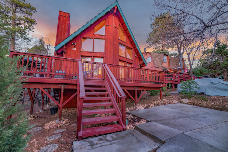 Vacation Rental Cabins in Big Bear Lake, CA A Chalet